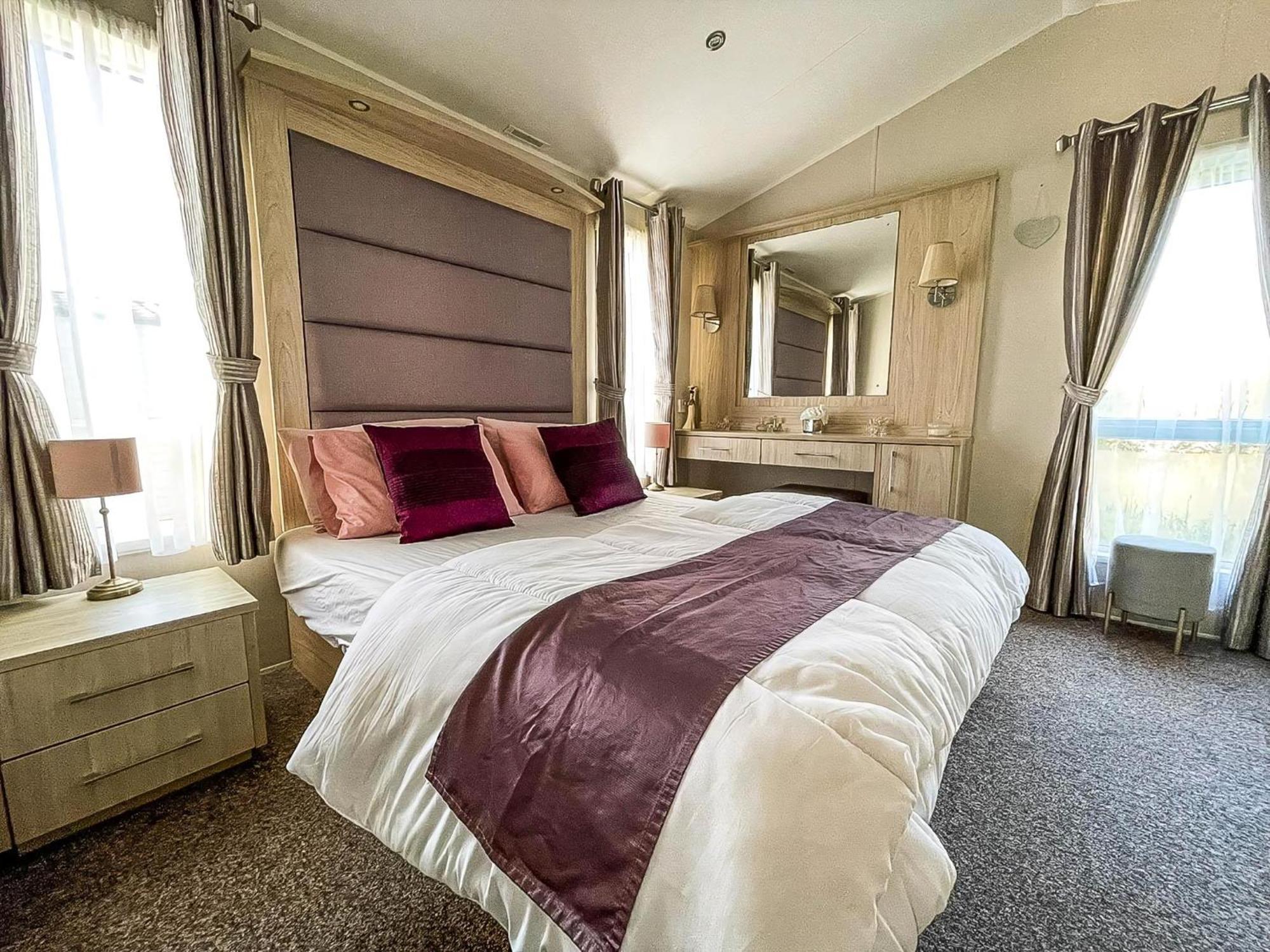 Wonderful 6 Berth Caravan For Hire By A Stunning Norfolk Beach Ref 19006Sd Scratby Exterior photo
